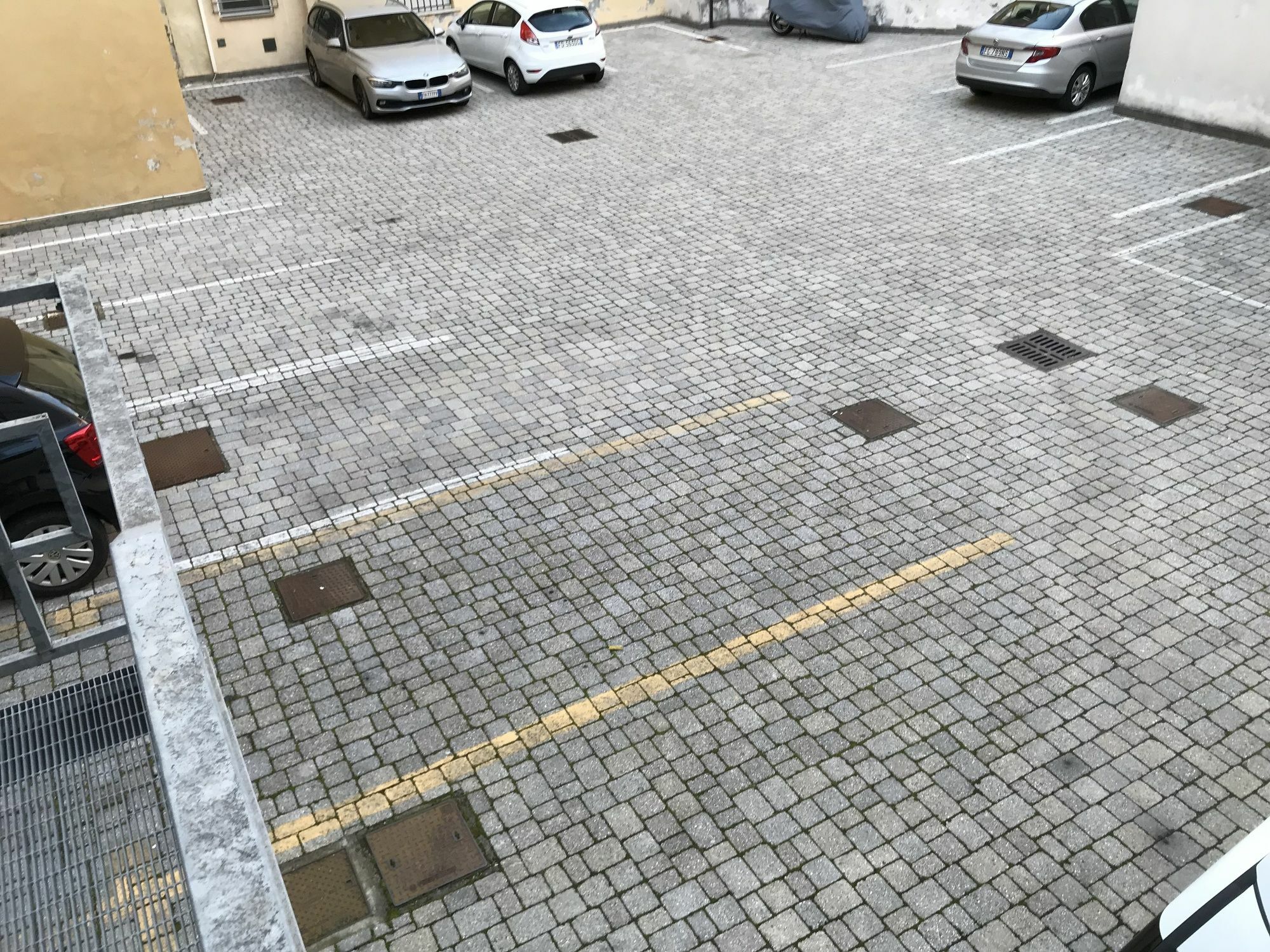 Hotel Europa Parking Livorno Kültér fotó